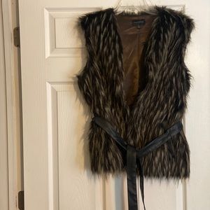 Faux Fur Vest faux leather trim 2 hooks front closure
